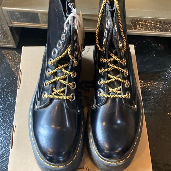 SOLD - Picture 4 of 4